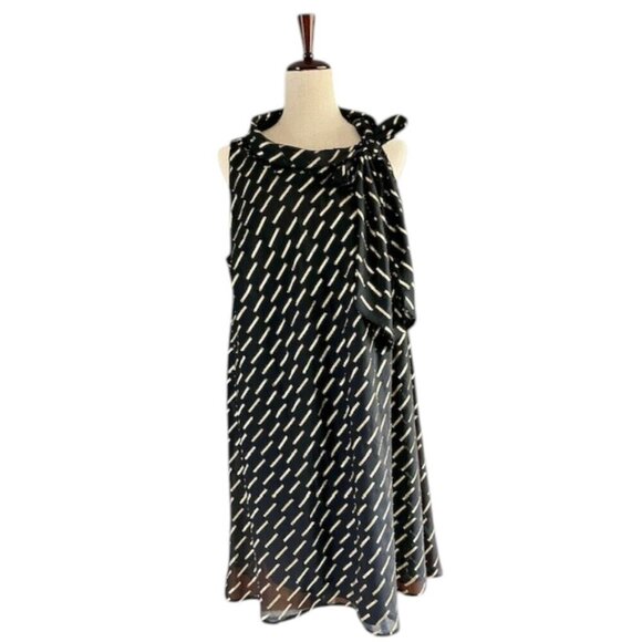 Signature by Robbie Bee Black Cowl Neck Dress Gold Metallic Lines Plus Sz 14W - Picture 1 of 11